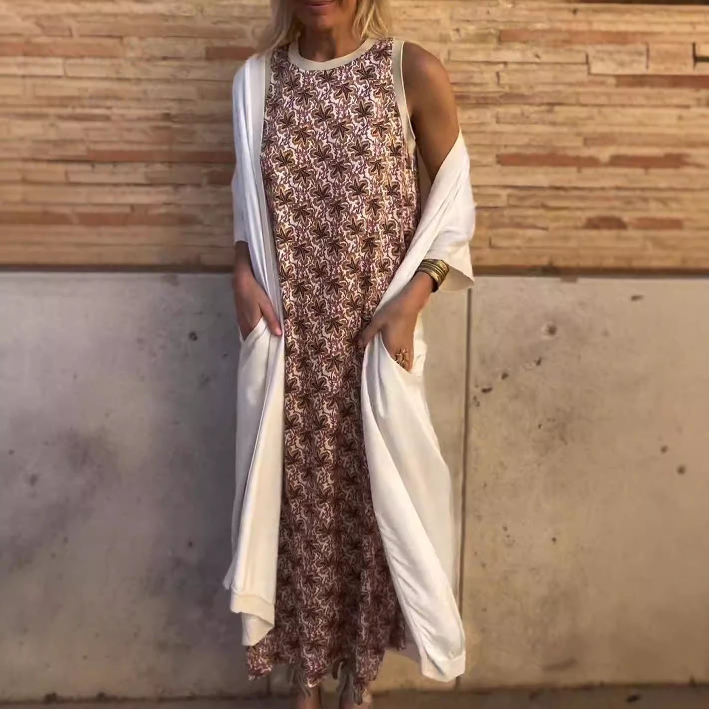 Robe Fluidité Élégante – L’Art du Confort