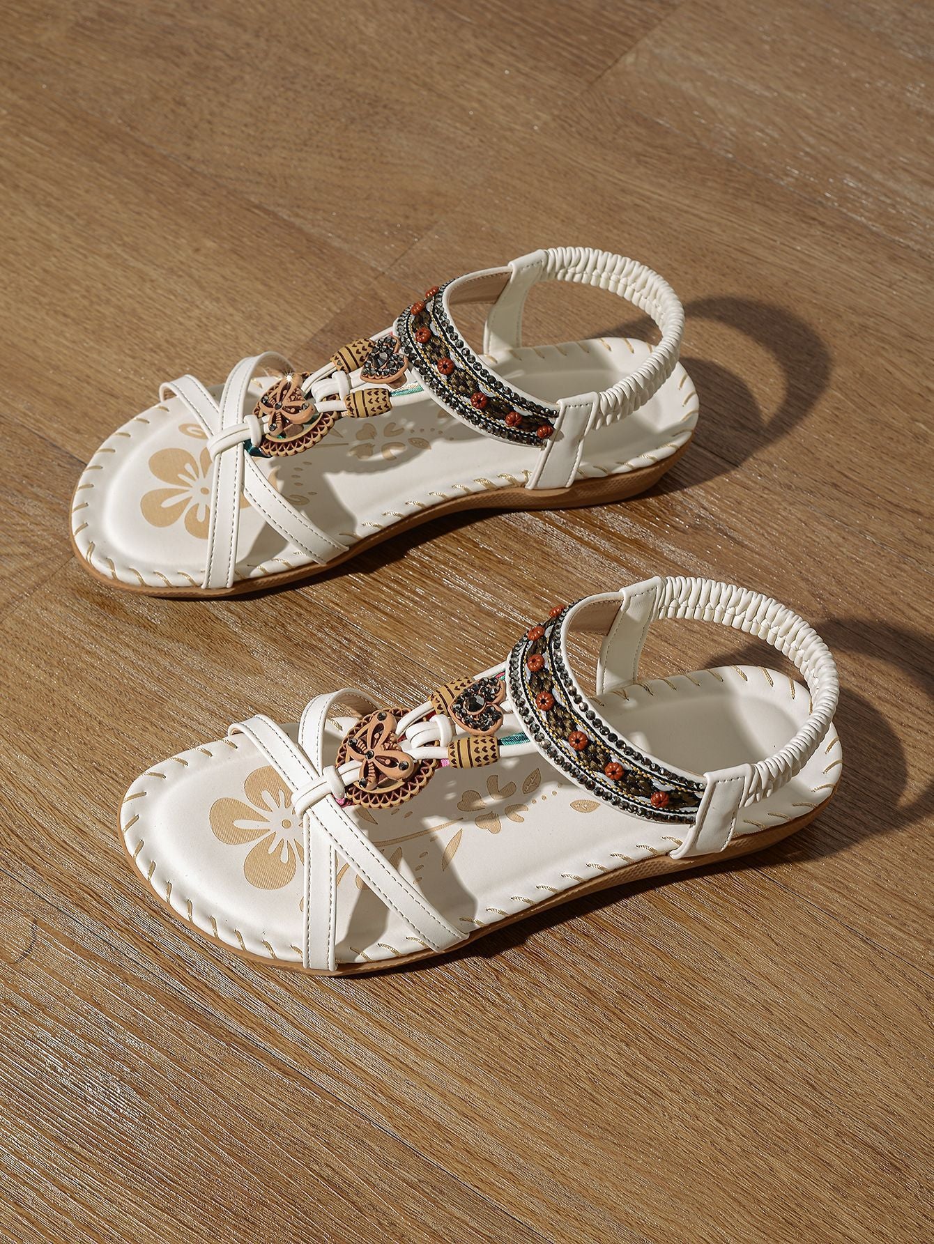 sandales_plat fleurs confort