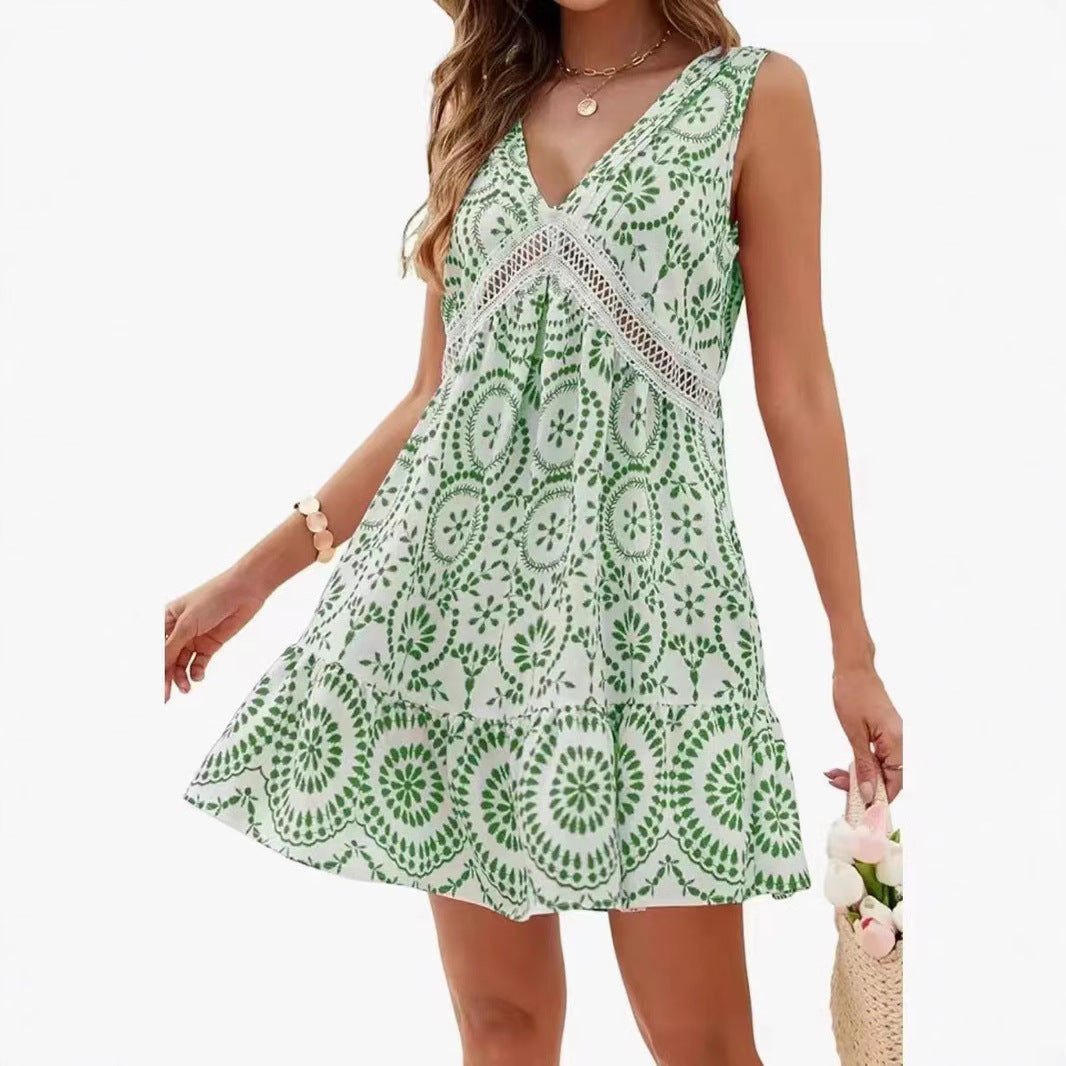 Poésie Nue – Robe à Dentelle Ajourée