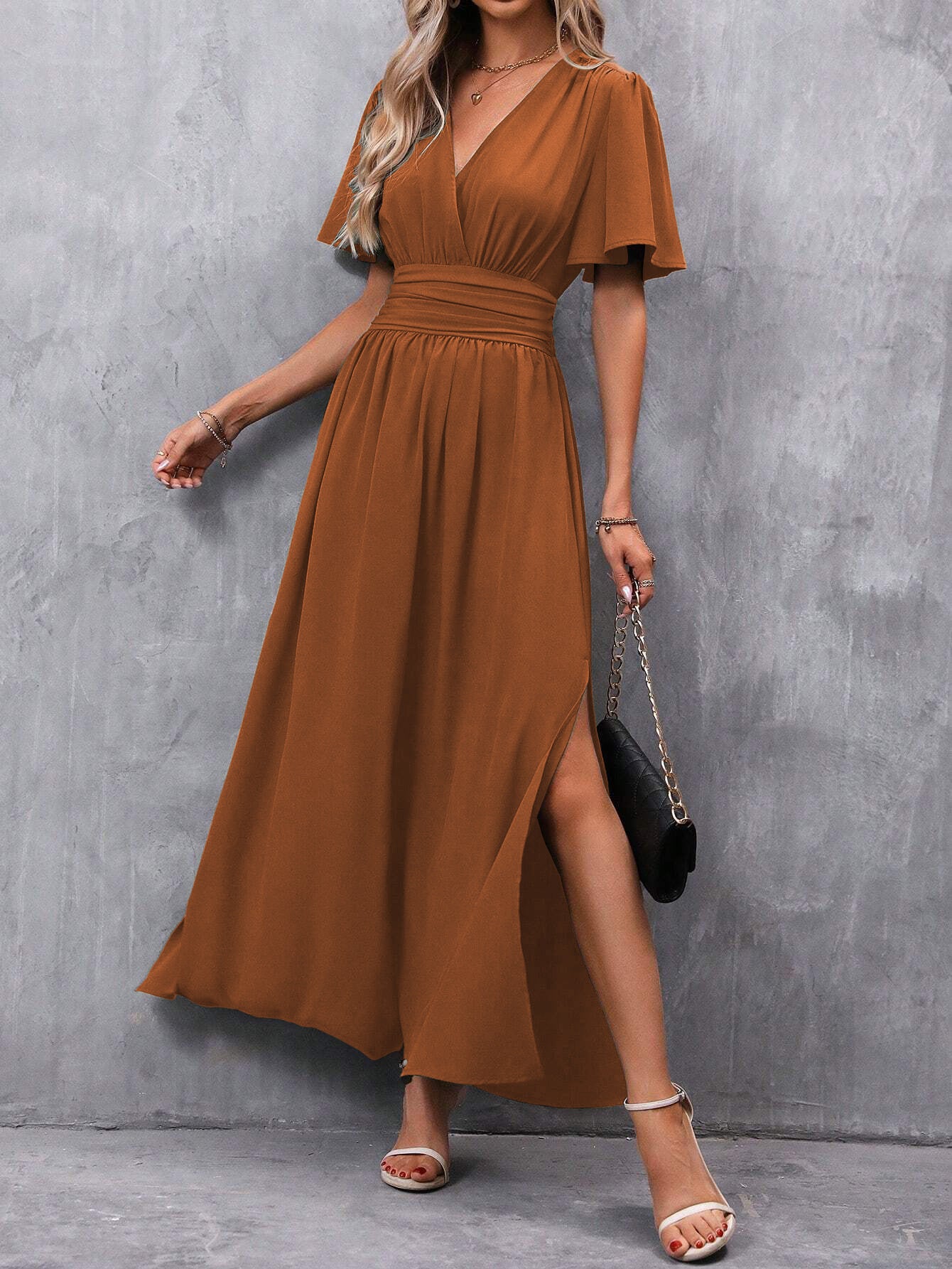 robe_élégante fendue mode_femme