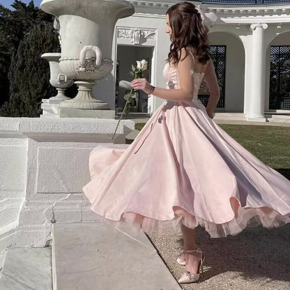 robe luxe-bretelles fines silhouette