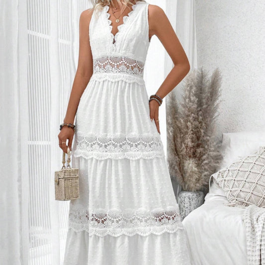 Nuance de Charme – Robe en Dentelle Chic
