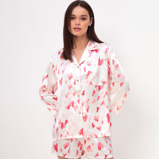 Caresse de Soie – Tenue Homewear Imprimé Cœurs
