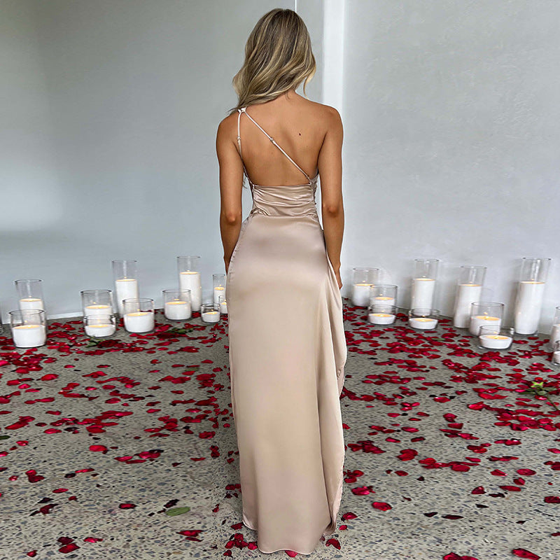 Sillage de Minuit – Robe Sexy Satin Fendue