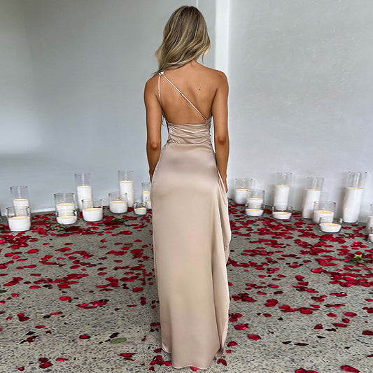 Sillage de Minuit – Robe Sexy Satin Fendue