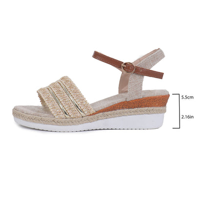 Charme Tribal – Sandale à Boucle