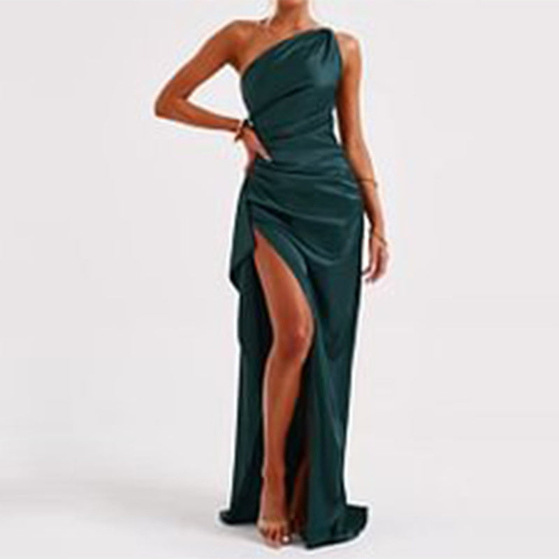 Sillage de Minuit – Robe Sexy Satin Fendue