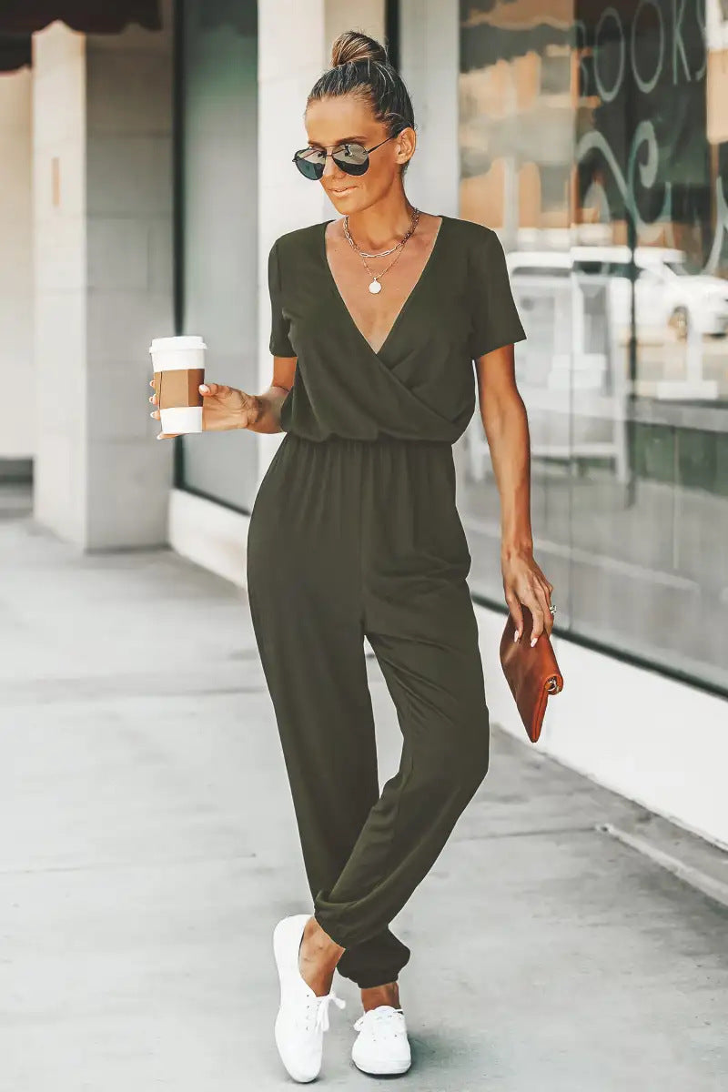 Ensemble Casual Noué – Décolleté Croisé & Allure