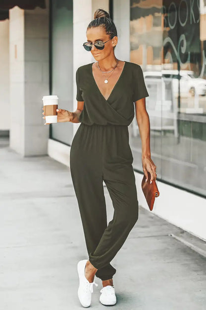 Ensemble Casual Noué – Décolleté Croisé & Allure